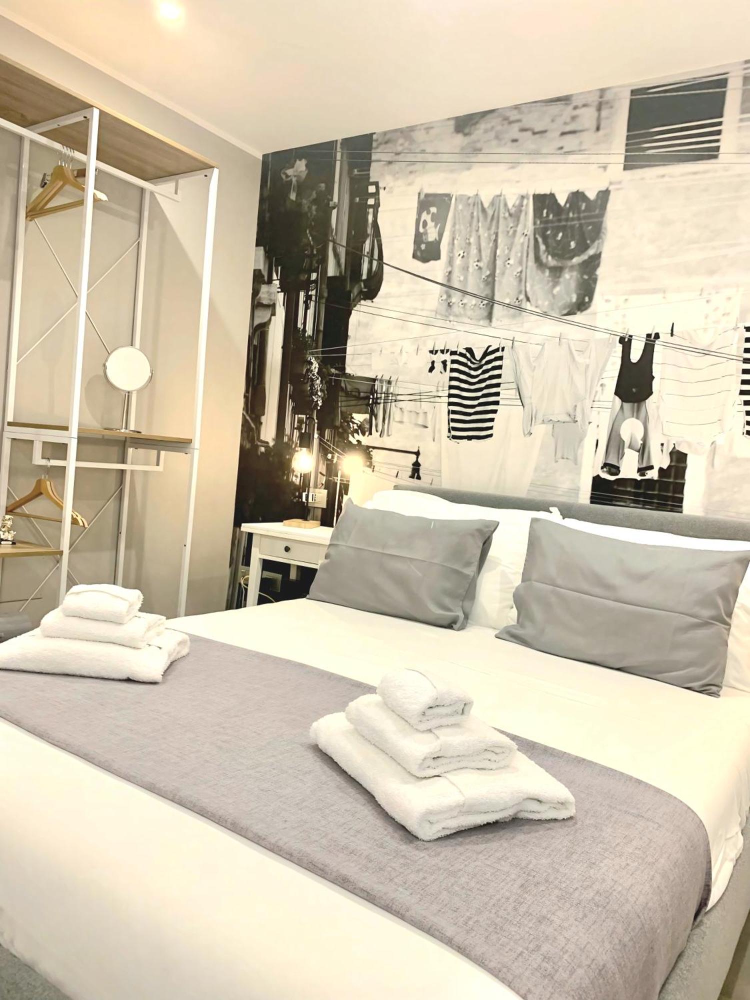 Casa E Bottega 41 Apartment Наполи Екстериор снимка